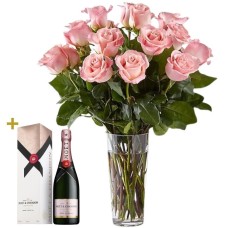 Bouquet Pink Roses & Moët Chandon Rose Brut (12 roses.)