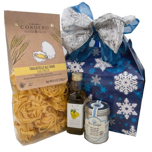 Delicious pasta gift box