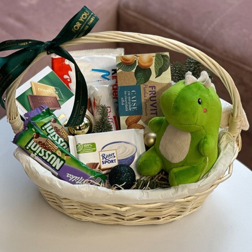 Gift Basket with Dragon