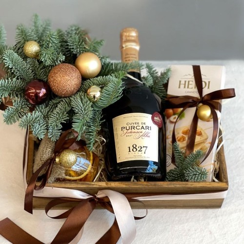 Gift Box 