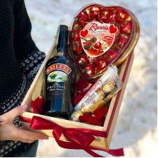 Gift Box — The First Date