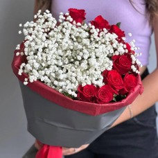 9 Red Roses with Gypsophila