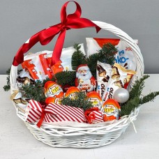 Basket "Kinder Surprise"