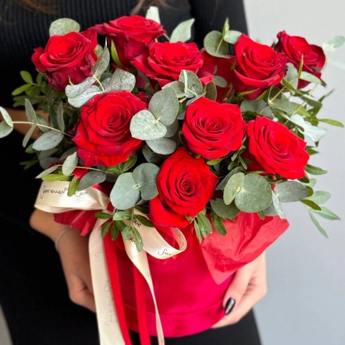 Luxury Red Roses in a Box