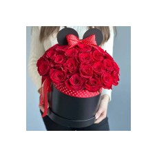 Roses in a Box "Minnie Mouse"