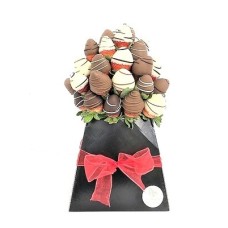 Deluxe Strawberry Bouquet