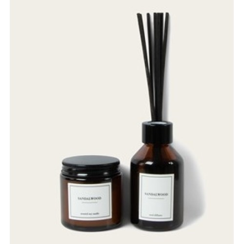 Sandalwood Scented Candle and Reed Diffusers Black
