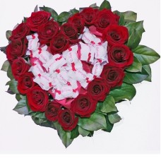 Heart of red roses and Raffaello