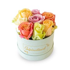 Hat box with roses | Congratulations