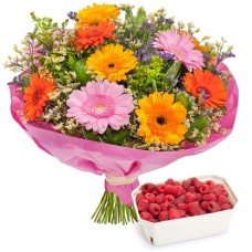 Joyful bouquet with raspberries (Big (premium))