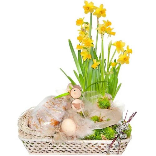 Daffodils and Easter Cake