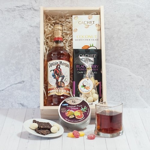 Caribbean box with engraving