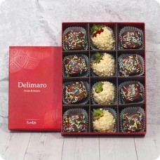 Strawberries and marshmallows in chocolate