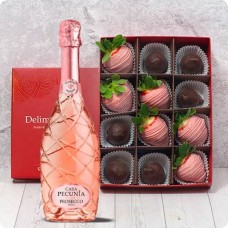 Chocolate strawberries with figs and Prosecco