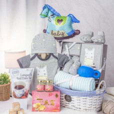Mums Blue Basket with Balloon