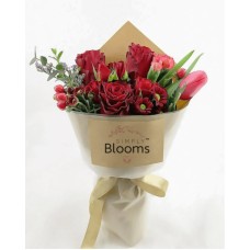 Kisses & Hugs (Small)