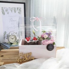 Mini Blackforest Floral Box