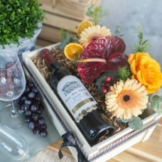 Travailleurs with Flowers