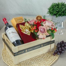 Domini Veneti Bardolino Classico With Flowers & Chocolates