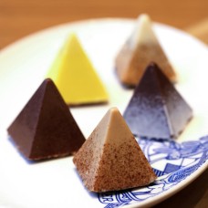 Petit Four pyramids