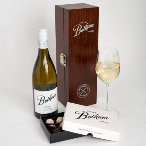 Botham 76 Series Chardonnay in a Wooden Gift Box & Chocolate Truffles