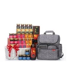 Travel In Style Baby Hamper