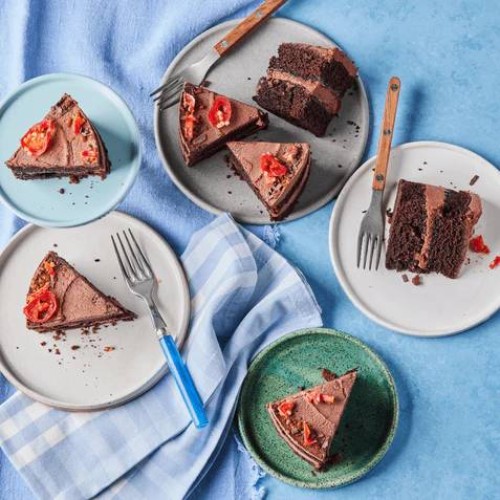 Father's Day Chilli Chocolate Cake (Small (6