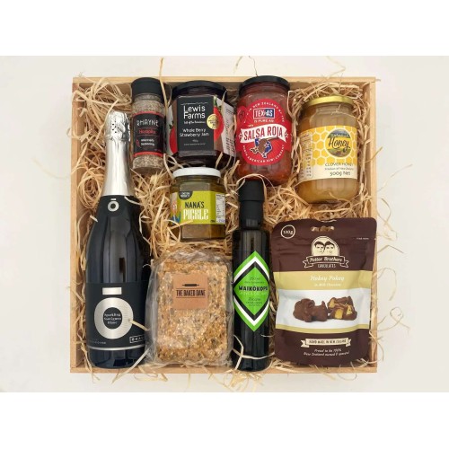 Large Marvellous Manawatū-Whanganui Gift Box Sparkling Wine