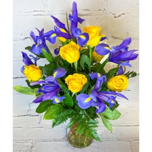 Iris Rose Bouquet Signature Design (Starting At
Smaller, fewer flowers)