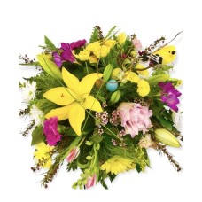 Signs of Spring Centerpiece (Standard)
