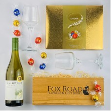 Wine and Lindt Chocolate Gift Box
