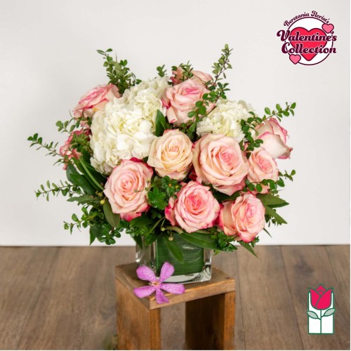 Compact Bouquet - Pink (Standard)