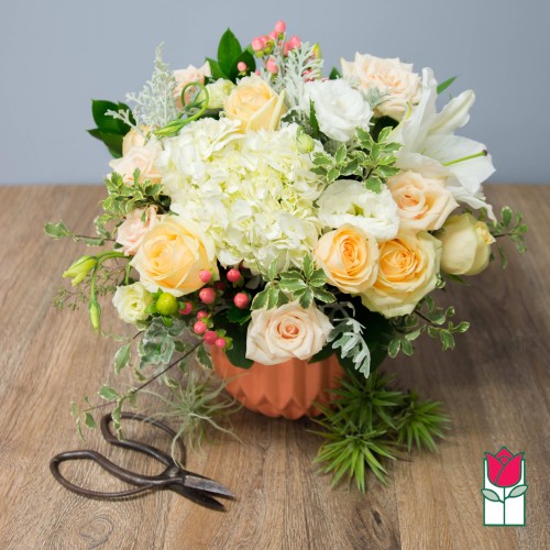 Beretania's Elizabeth Bouquet (Standard)