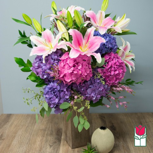Beretania's London Bouquet (Standard)