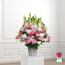 Beretania's Wailana Sympathy Arrangement (Deluxe)