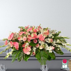 Beretania's Celebrated Casket Spray (Deluxe)
