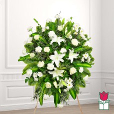 Beretania's Kapua Wreath (Deluxe)