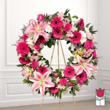 Beretania's Anahola Ring Wreath (Deluxe)