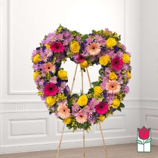 Beretania's Aikahi Heart Wreath (Deluxe)