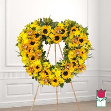 Beretania's Ainakoa Heart Wreath (Deluxe)