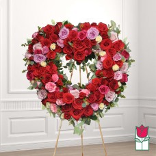 Beretania's Lahaina Heart Wreath (Deluxe)