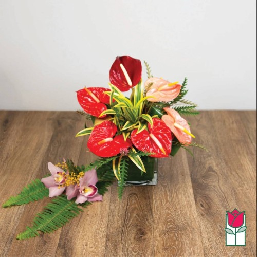Shoreline Tropical Bouquet (Standard)