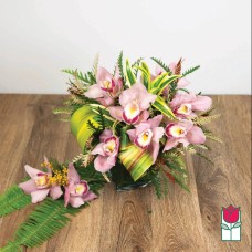 Sandys Tropical Bouquet (Standard)