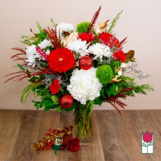 GiftbloomsWinter Dream Bouquet (Standard)