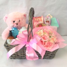 Goodie-Filled Gift Basket for New Baby (Large)