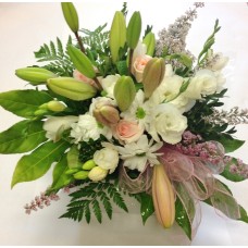 Boxed Bouquet of Pink and White Small Flowers