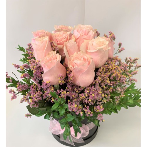 12 Pink Roses In Hat Box