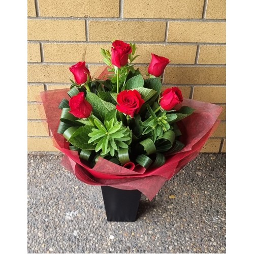 Half a Dozen Long Stem Red Roses