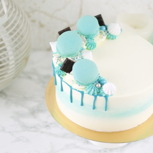 Blue Party Cake (6 - 10 Persons (15cm))
