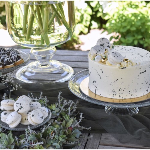 Greenery Box: Cake & Sweets (25 persons)